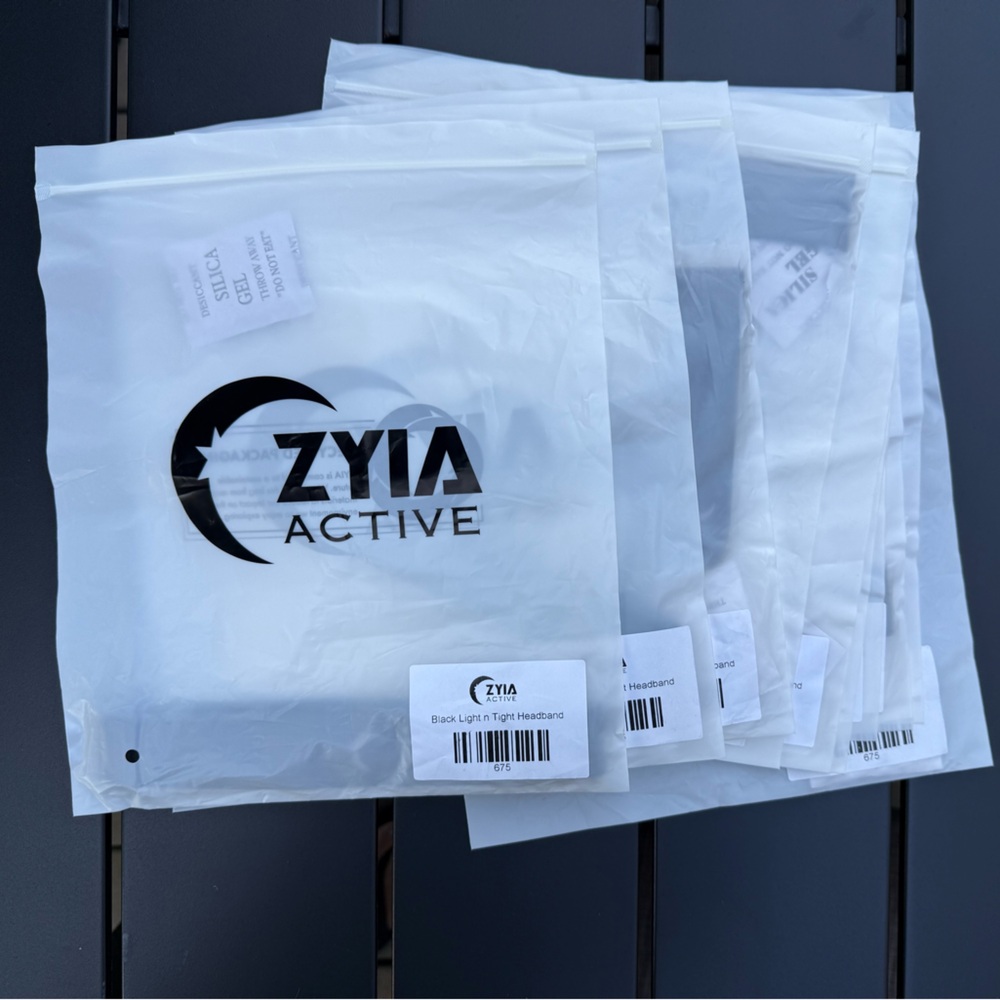 ZYIA Light n Tight Black Headband NEW - Picture 5 of 5